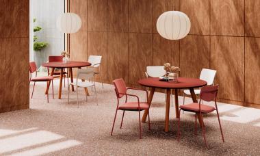 CREVA MEETING TABLE